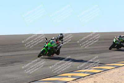 media/Jan-14-2024-SoCal Trackdays (Sun) [[2e55ec21a6]]/Bowl (11am)/